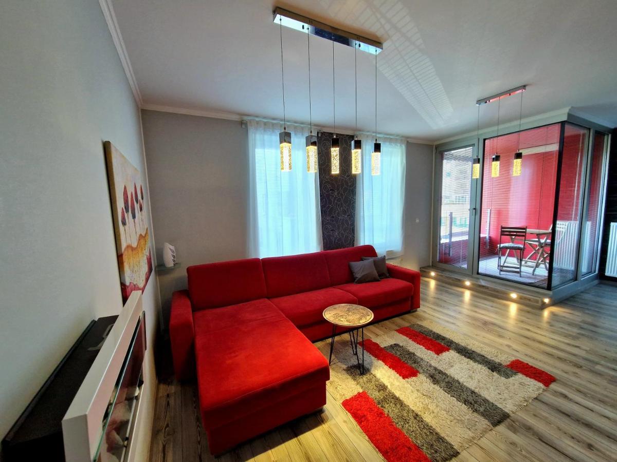 Apartmanik V Tichom Nadvori - Free Parking Bratislava Bagian luar foto
