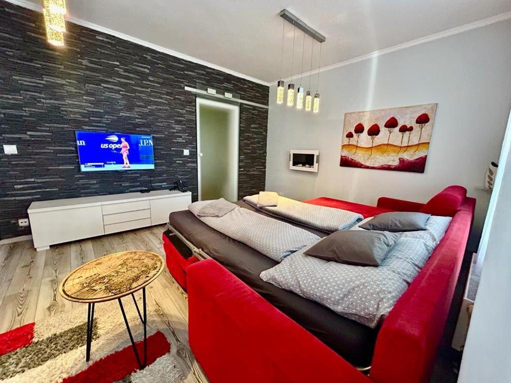Apartmanik V Tichom Nadvori - Free Parking Bratislava Bagian luar foto